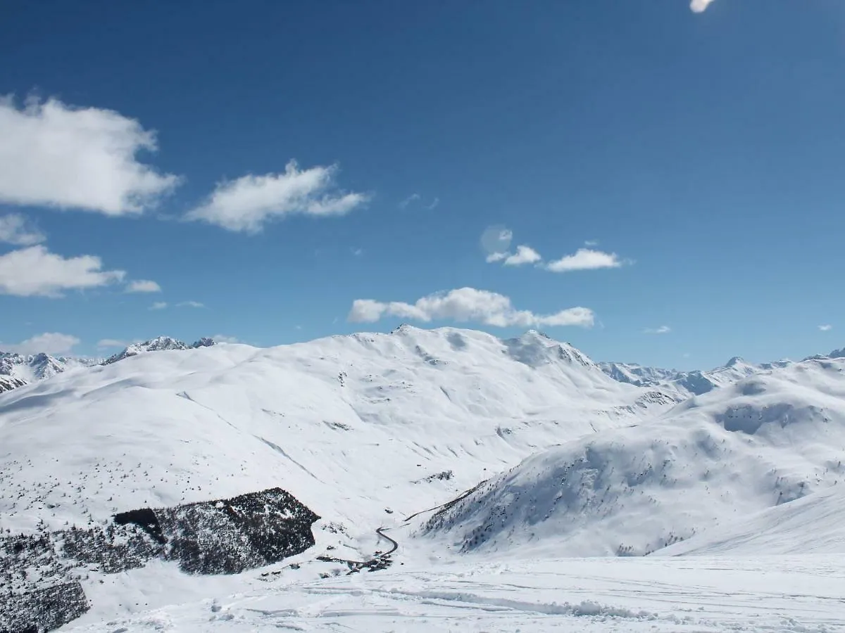 Comfortable Holiday Home in Livigno near Ski Lift